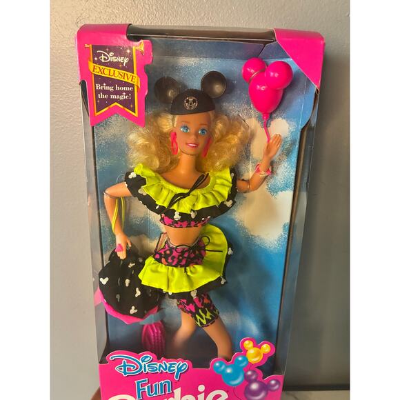 Disney Fun Barbie Doll – Disney Parks Exclusive – 1991 – NRFB – Mickey Ears - Picture 6 of 12